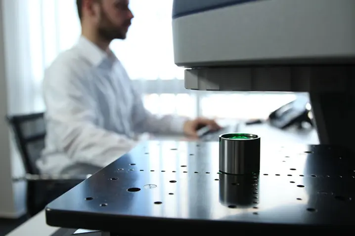 Polytec TopMap Pro.Surf optical profiler showing surface form-deviation measurement