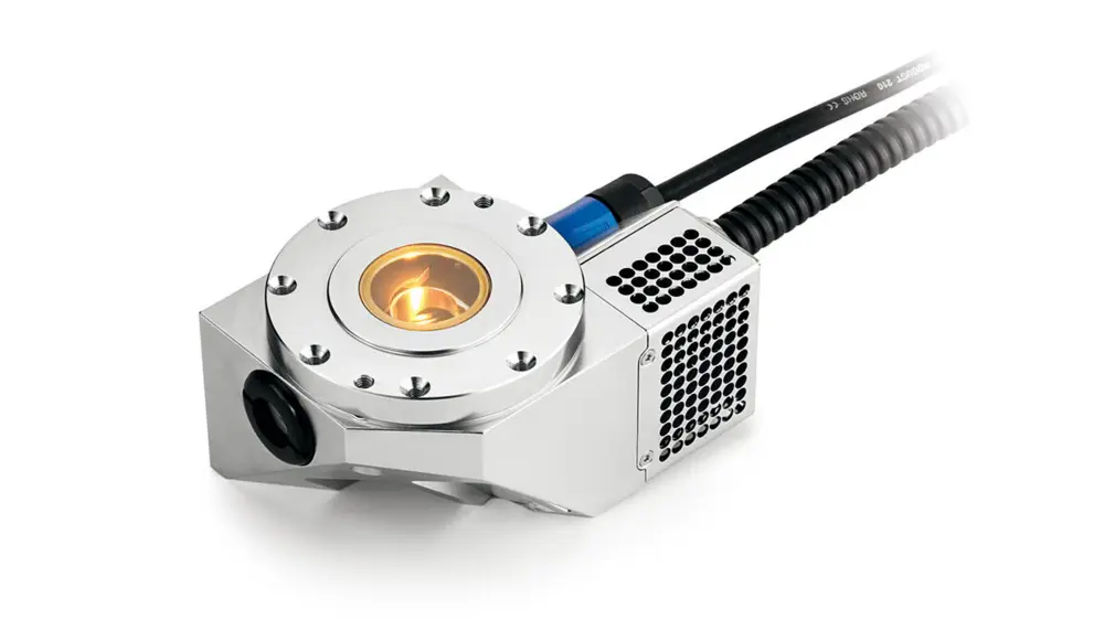 Contact sensor head for short distances