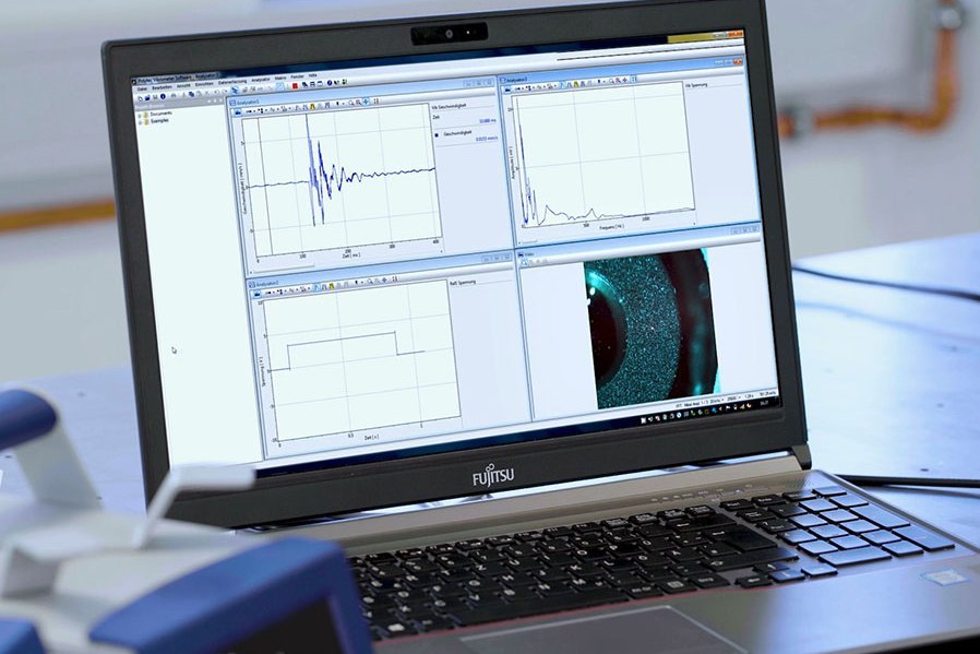 VibroOne laser vibration sensor with HD+ camera for precise targeting and test documentation VibroOne laser vibration sensor with HD+ camera for precise targeting and test documentation