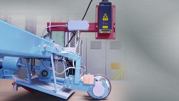 Cut-to-length control on corrugated board