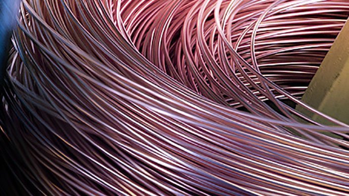 Optical length and speed measurement for process control in cable and wire manufacturing Optical length and speed measurement for process control in cable and wire manufacturing