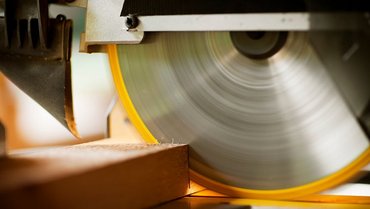 Control cut-to-length processes with laser precision for premium construction materials