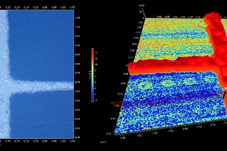 Solar Cell in color mode and normal mode, base texture 212 nm, top texture 1.75 µm; example of a difficult but possible low reflective surface Solar Cell in color mode and normal mode, base texture 212 nm, top texture 1.75 µm; example of a difficult but possible low reflective surface