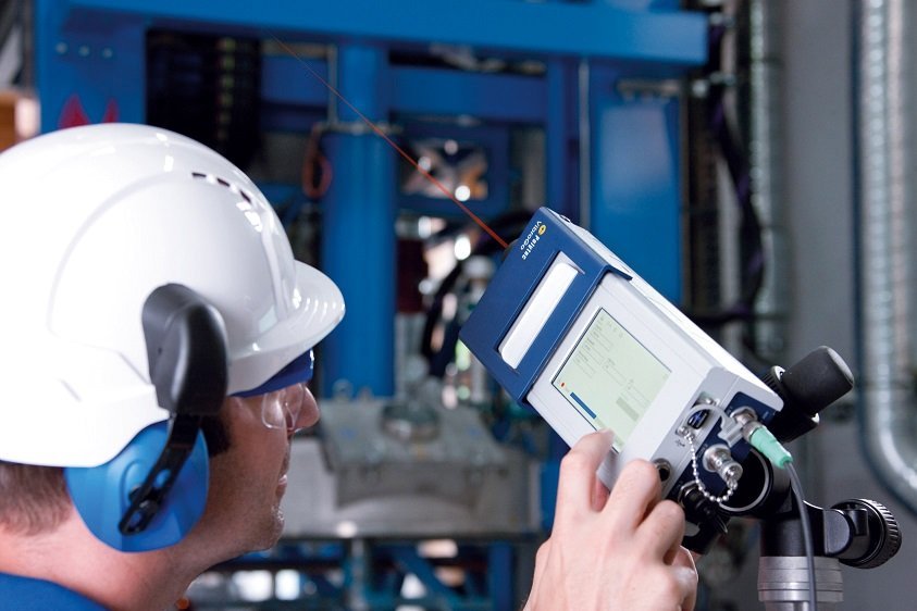 Remote acoustic inspection of machinery and industrial plants with VibroGo® Remote acoustic inspection of machinery and industrial plants with VibroGo®