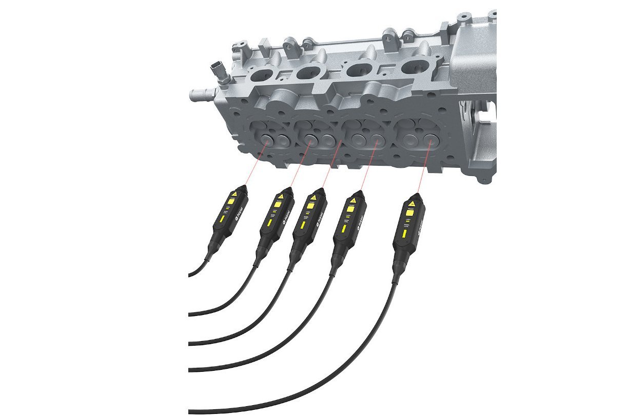Compact laser sensor heads with variable stand-off distance for confined spaces in test setups  Compact laser sensor heads with variable stand-off distance for confined spaces in test setups