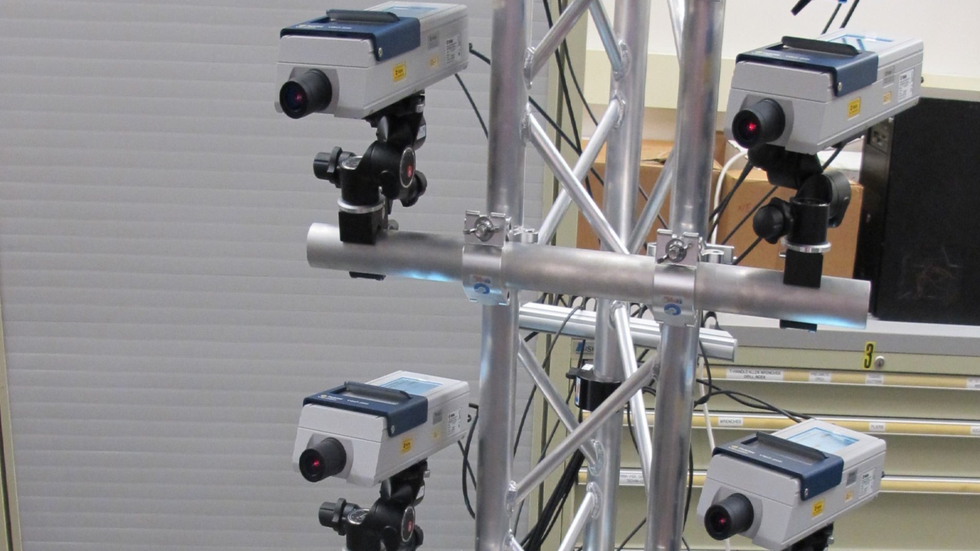 MDE Multipoint Data Evaluation laser vibration sensor array MDE Multipoint Data Evaluation laser vibration sensor array