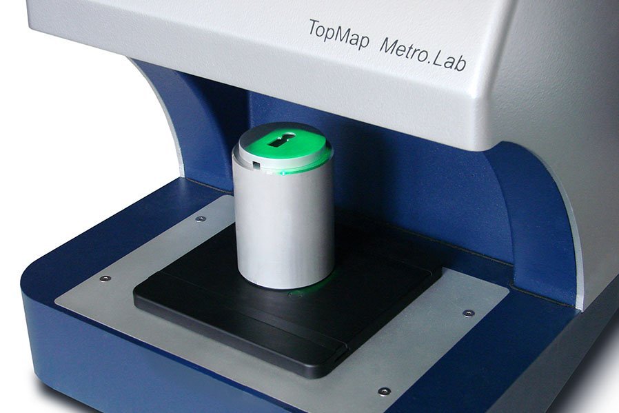 TopMap Metro.Lab with 70 mm large Z range and telecentric optics even measures deep holes and recessed surfaces TopMap Metro.Lab with 70 mm large Z range and telecentric optics even measures deep holes and recessed surfaces