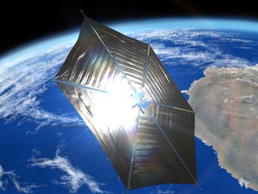 Solar sail lightweight and fragile vibration measurement