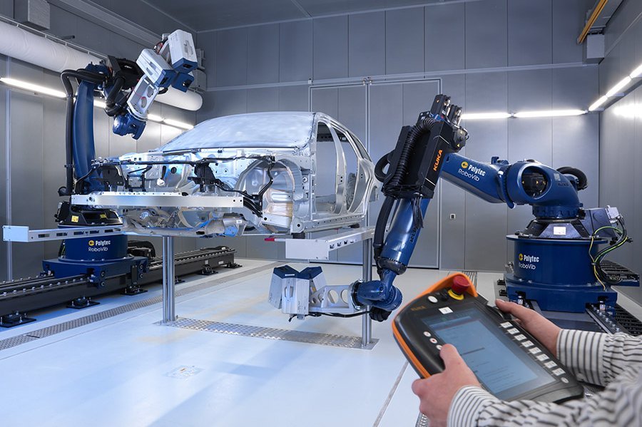 Fast and efficient modal testing and model validation of large, complex shaped structures over night, using the automated RoboVib test station Fast and efficient modal testing and model validation of large, complex shaped structures over night, using the automated RoboVib test station