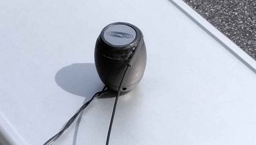 Qlws LightWeightShaker - integrated high resolution force sensor with patented shaker decoupling system