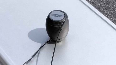 Qlws LightWeightShaker - integrated high resolution force sensor with patented shaker decoupling system