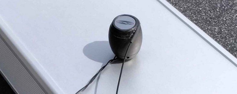Qlws LightWeightShaker - integrated high resolution force sensor with patented shaker decoupling system Qlws LightWeightShaker - integrated high resolution force sensor with patented shaker decoupling system