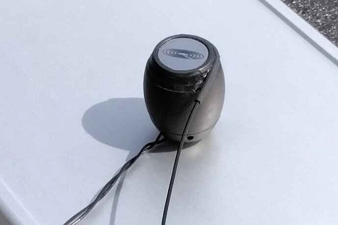 Qlws LightWeightShaker - integrated high resolution force sensor with patented shaker decoupling system