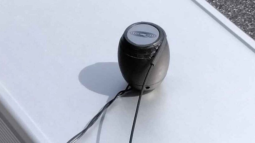 Qlws LightWeightShaker - integrated high resolution force sensor with patented shaker decoupling system