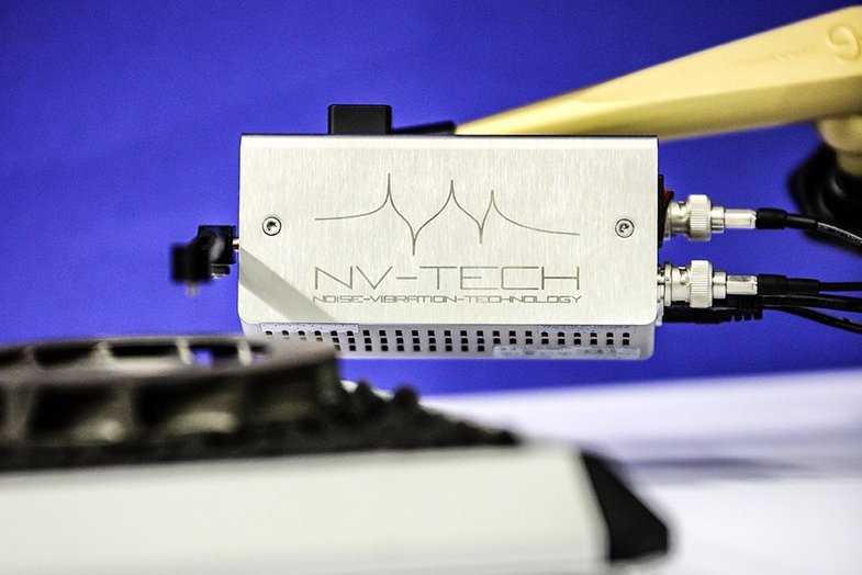 SAM Scalable Automatic Modal Hammer for excitation in modal testing