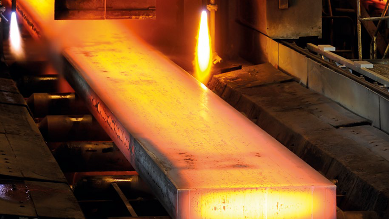 Inline cut-to-length control, LSV optical sensors controlling the torch cutter of cast steel beams