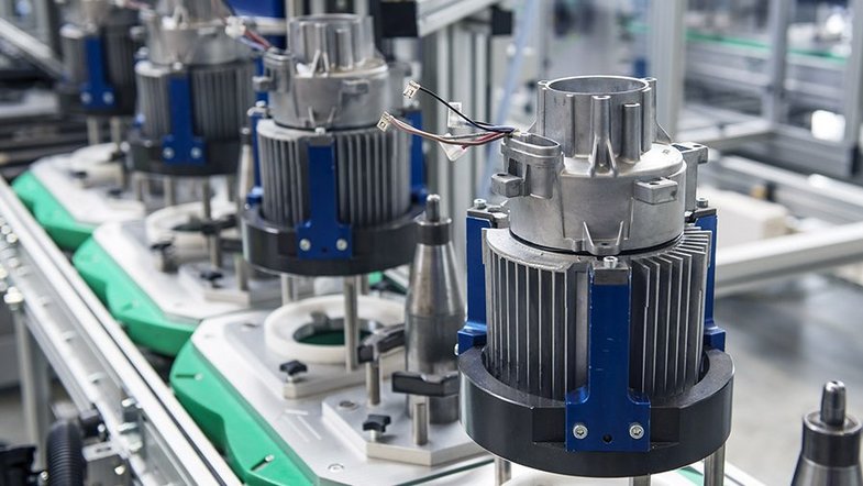 Production testing of electric drives using in-line laser vibration measurement Production testing of electric drives using in-line laser vibration measurement