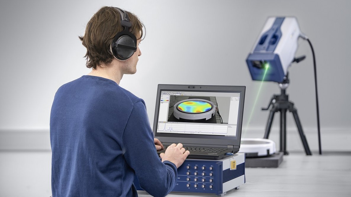 PSV QTec Scanning Vibrometer for acoustic and experimental modal analysis PSV QTec Scanning Vibrometer für die Akustikuntersuchung und experimentelle Modalanalyse