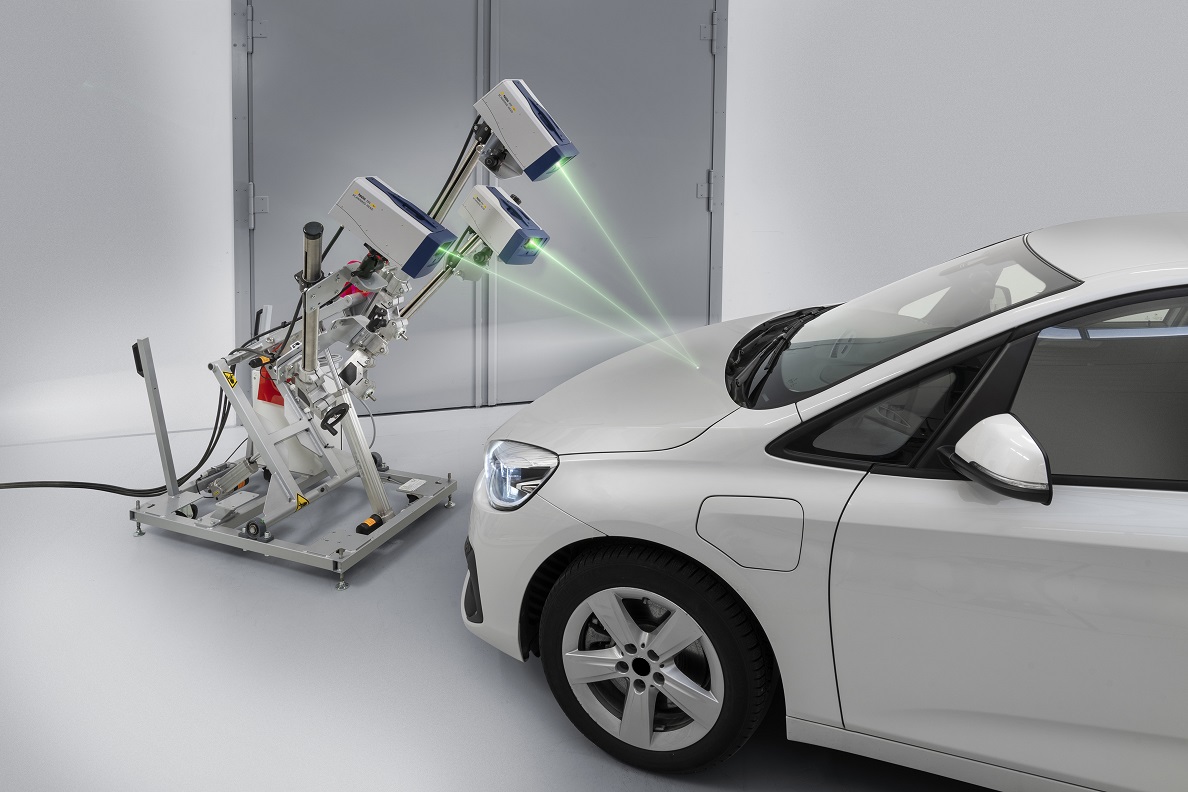 PSV QTec auf dem motorisierten Stativ PSV-A-T51 für 3D-Messssteme PSV QTec auf dem motorisierten Stativ PSV-A-T51 für 3D-Messssteme
