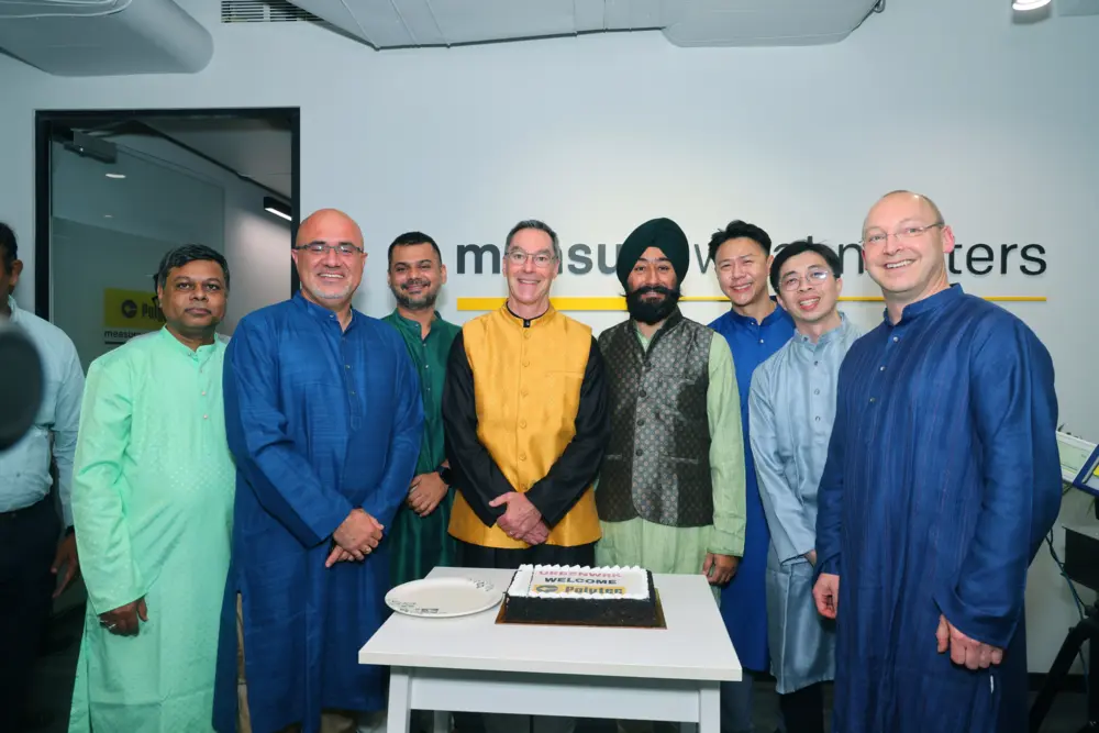 From left to right: Surjeet Singh Gujral, Business Head Vibrometry; Kedar Kulkarni, Administrative Manager; Sujeet Sulhyan, Business Head Surface Metrology